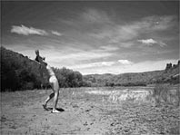 Naked and free in nature the utopian dream. (Foto: M.Macke)